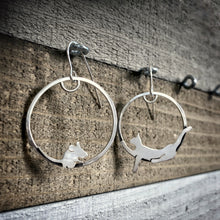 Load image into Gallery viewer, Cat and Mouse Earrings