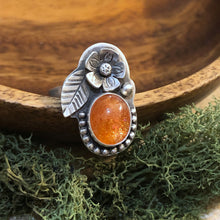 Load image into Gallery viewer, Sunstone Anemone Ring (6)