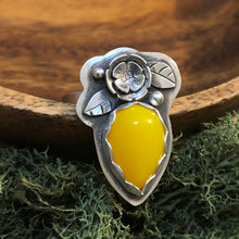 Load image into Gallery viewer, Yellow Opal Flower Ring (8)