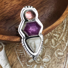 Load image into Gallery viewer, Pink Sapphire and Strawberry Quartz love god ring